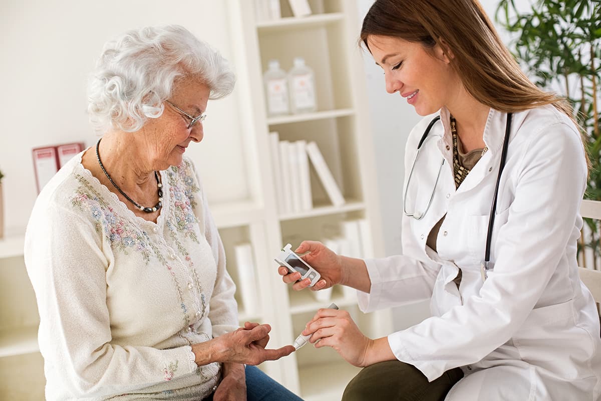 Diabetologist consultation